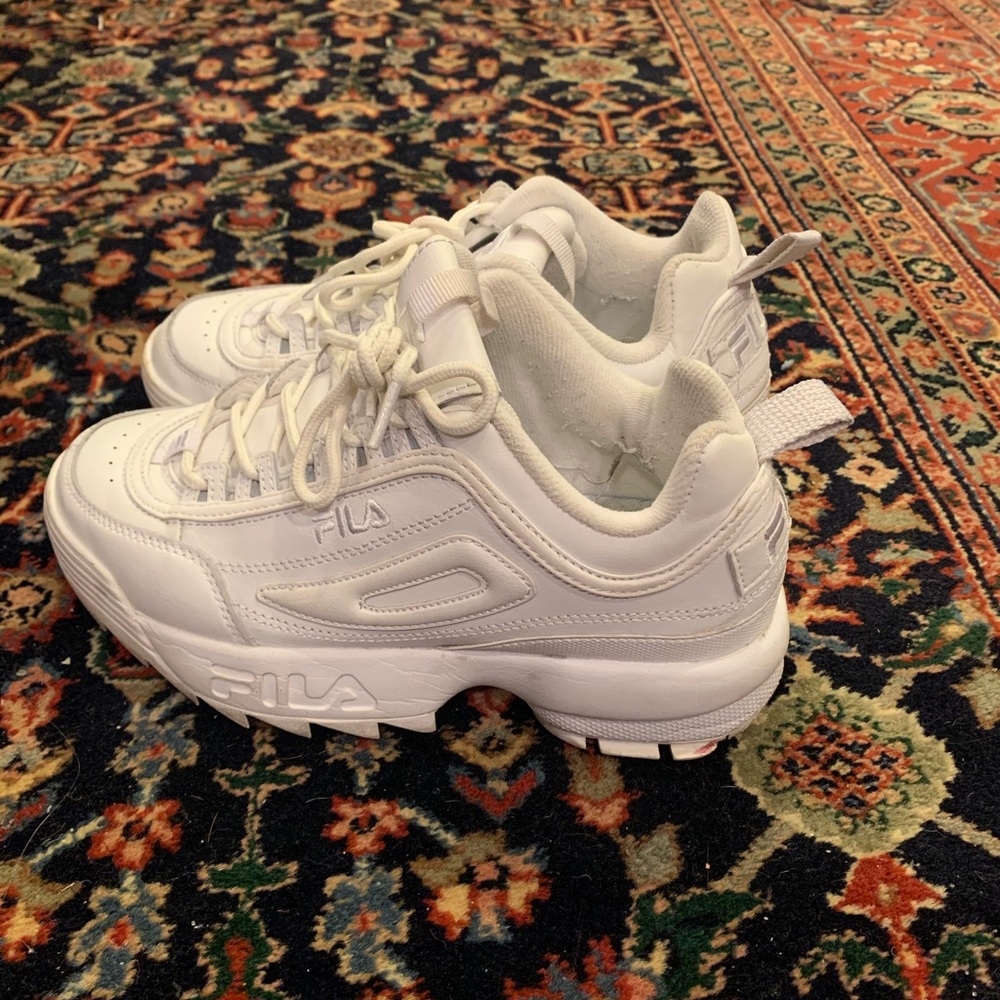 FILA Disruptor 2 Premium Mono Women’s Sneaker